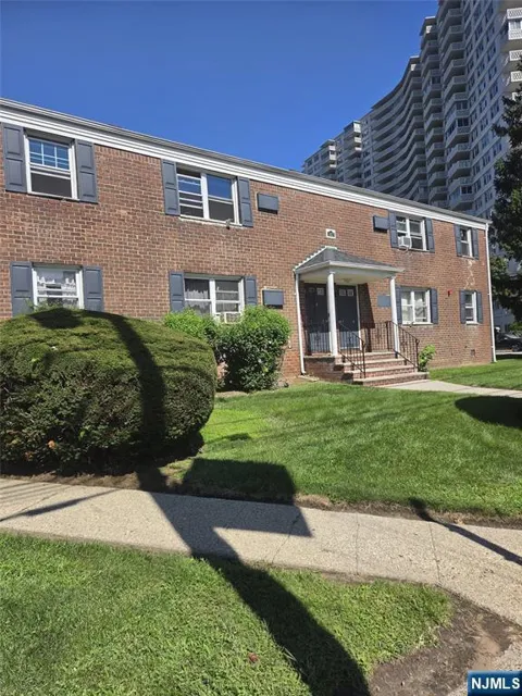 421 Main