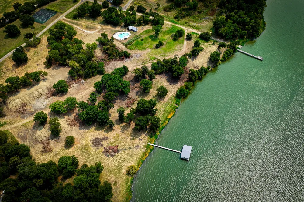 2085 S Oaks Lane Lone Oak, TX 75453