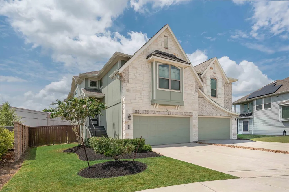 4994 Caranza Court Rosharon, TX 77583
