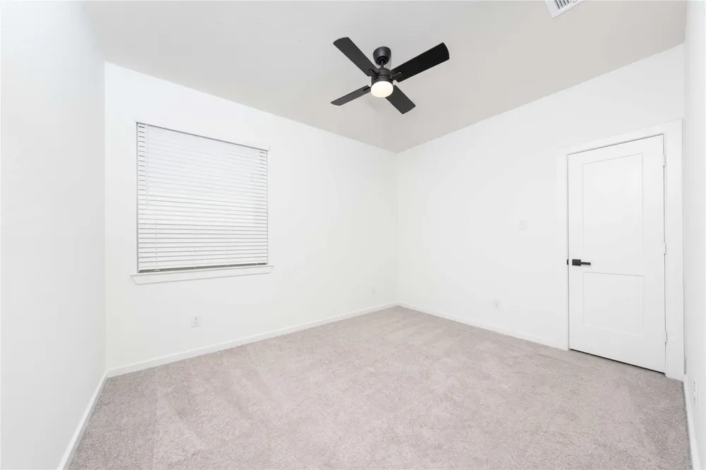 4994 Caranza Court Rosharon, TX 77583