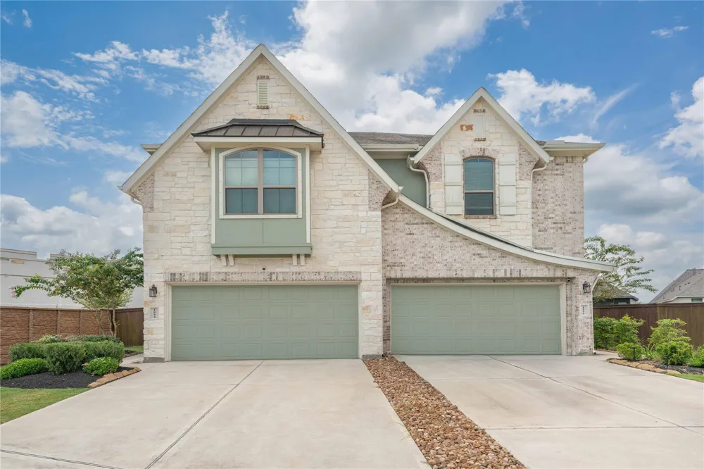4994 Caranza Court Rosharon, TX 77583