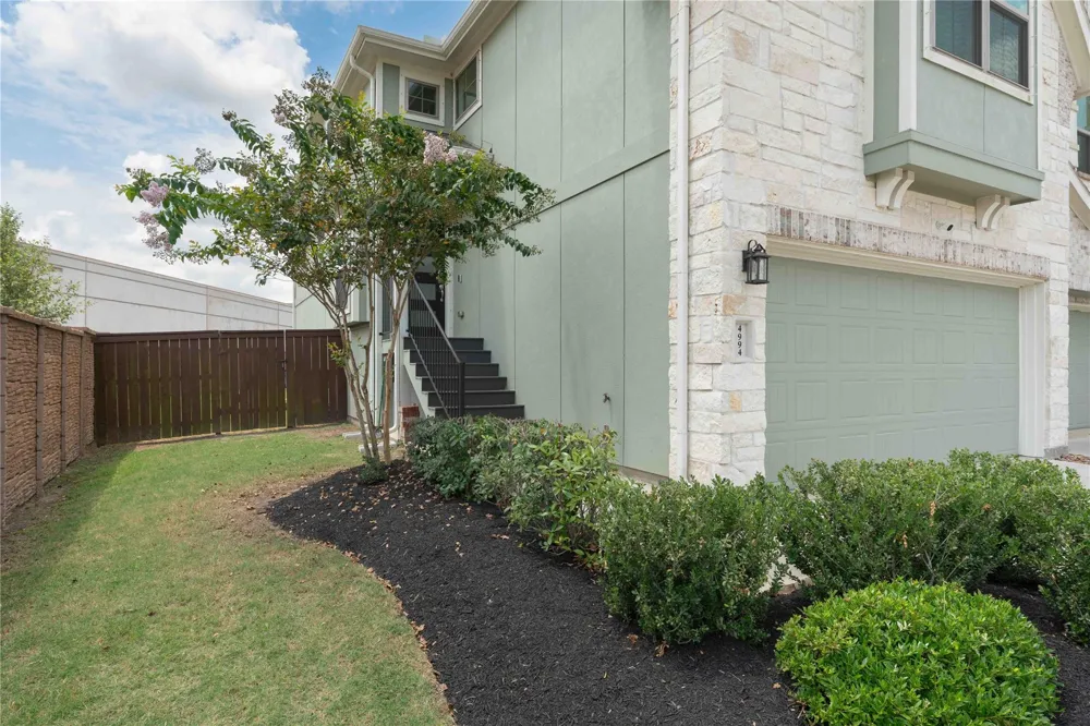 4994 Caranza Court Rosharon, TX 77583