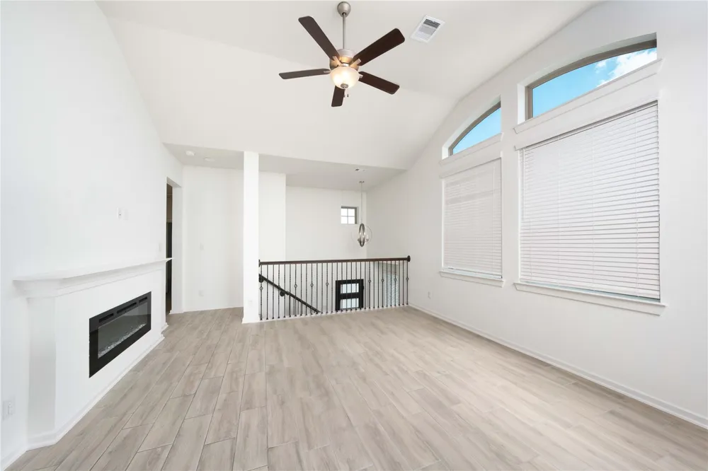 4994 Caranza Court Rosharon, TX 77583