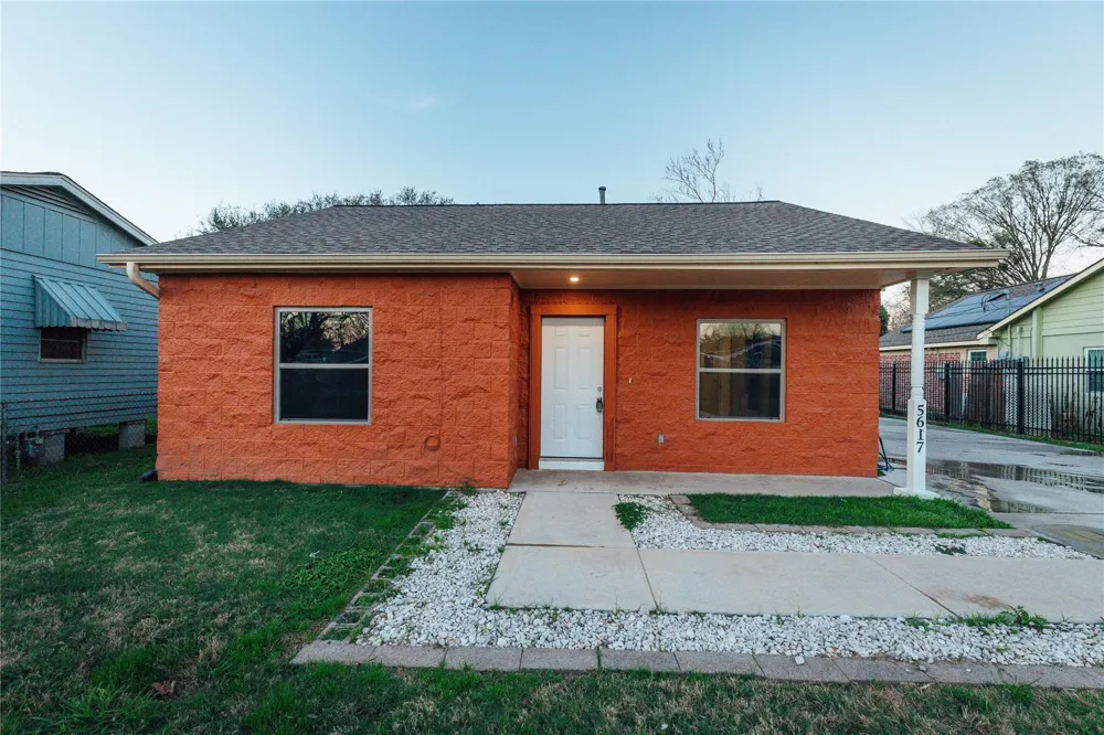 5617 Schutz Street Houston, TX 77032