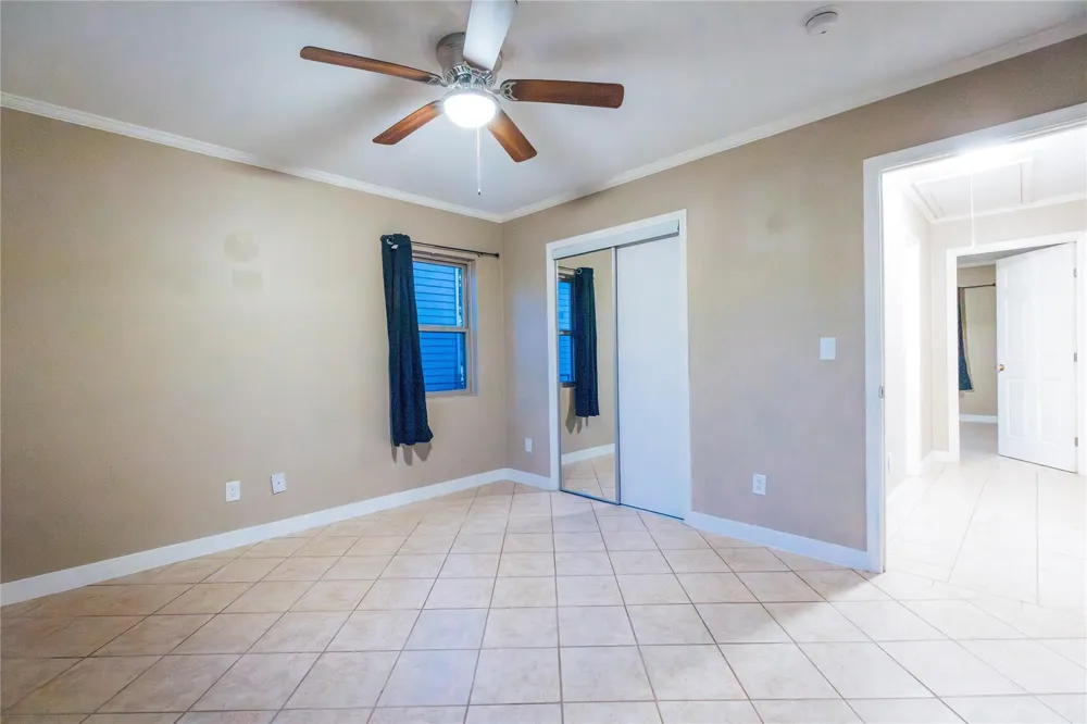 5617 Schutz Street Houston, TX 77032