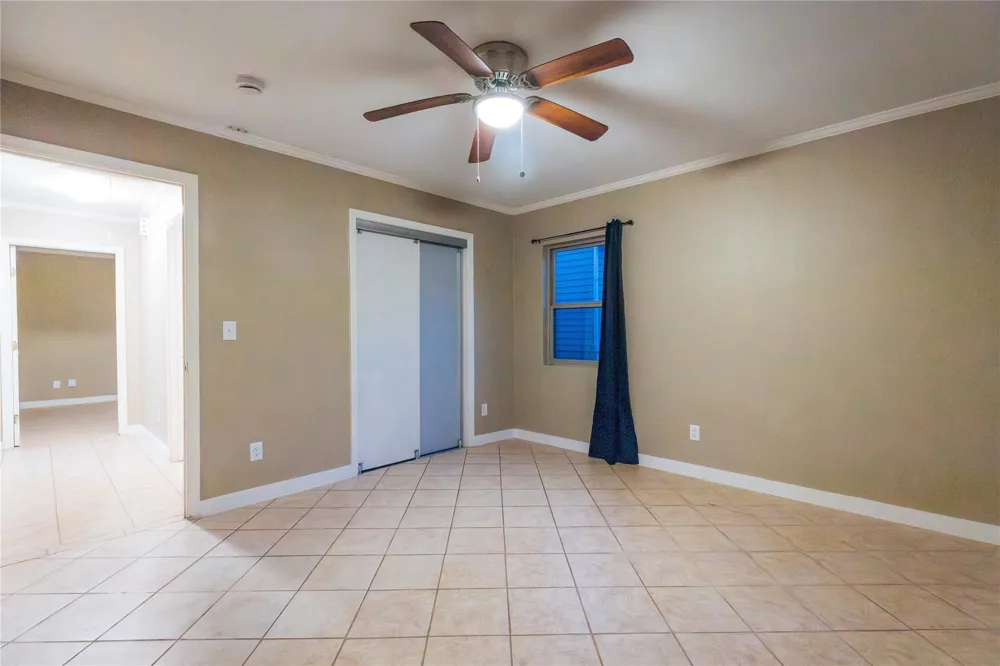 5617 Schutz Street Houston, TX 77032