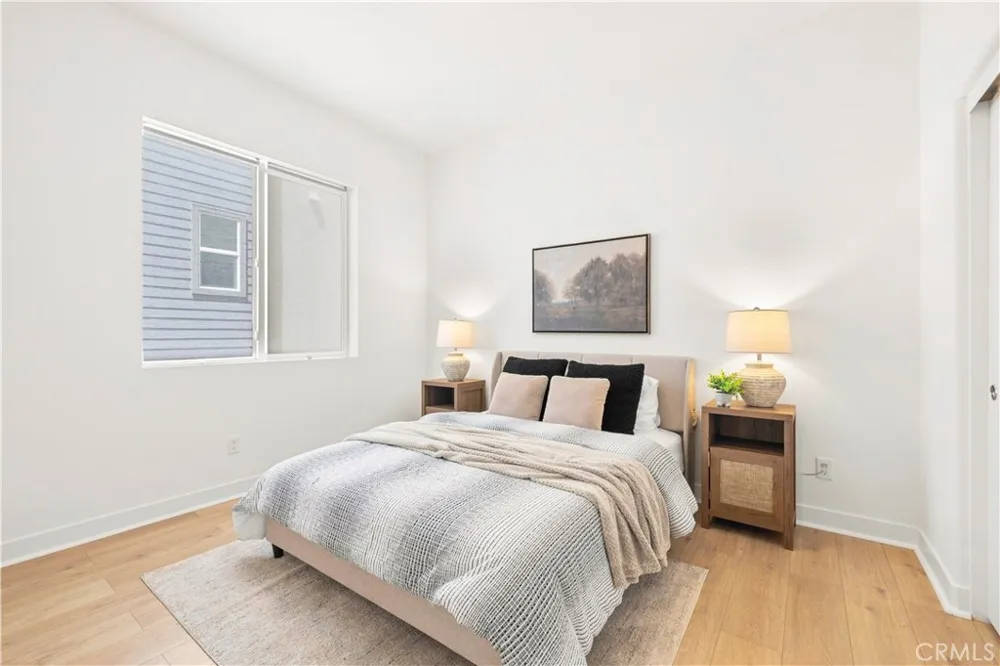 27212 Diamond Peak Lane #203 Valencia, CA 91381
