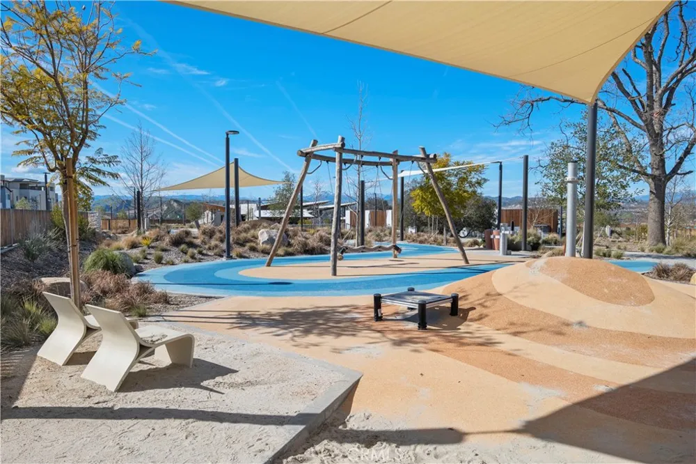 27212 Diamond Peak Lane #203 Valencia, CA 91381