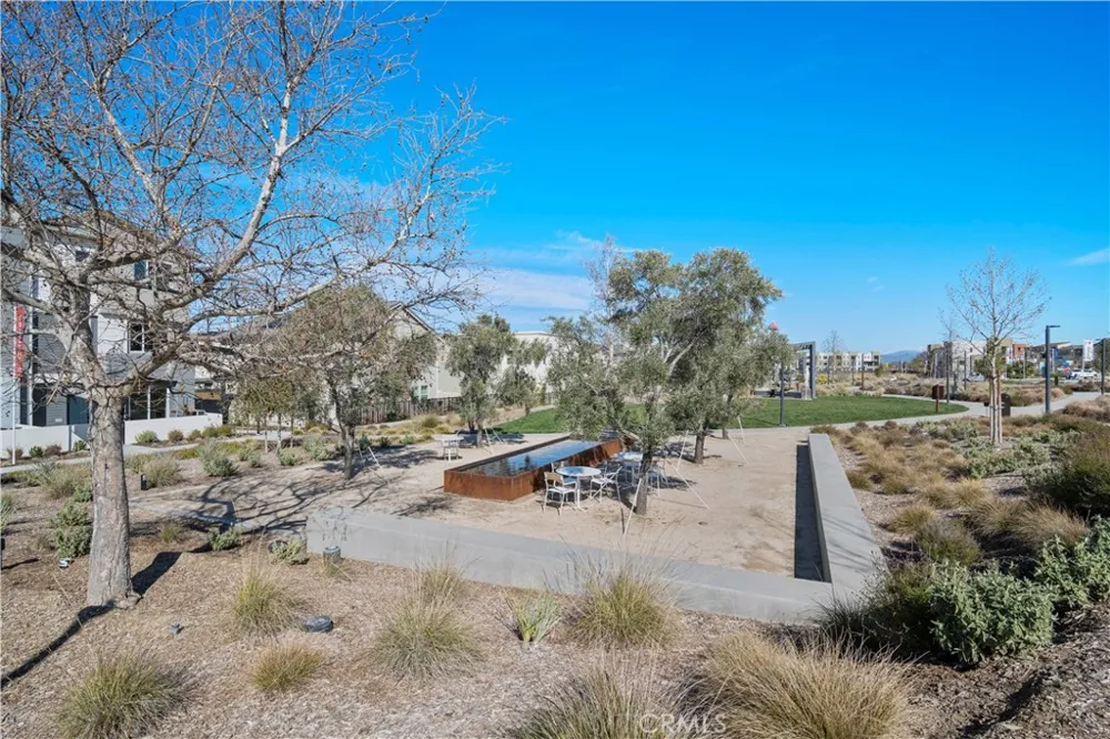 27212 Diamond Peak Lane #203 Valencia, CA 91381
