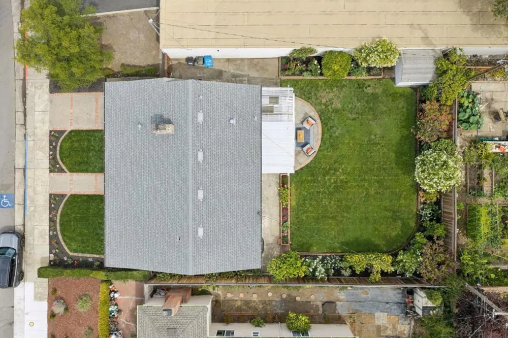 261 36th Avenue San Mateo, CA 94403