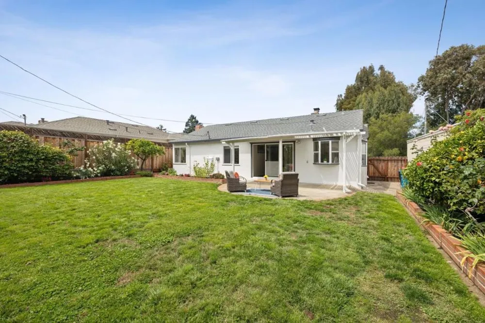 261 36th Avenue San Mateo, CA 94403
