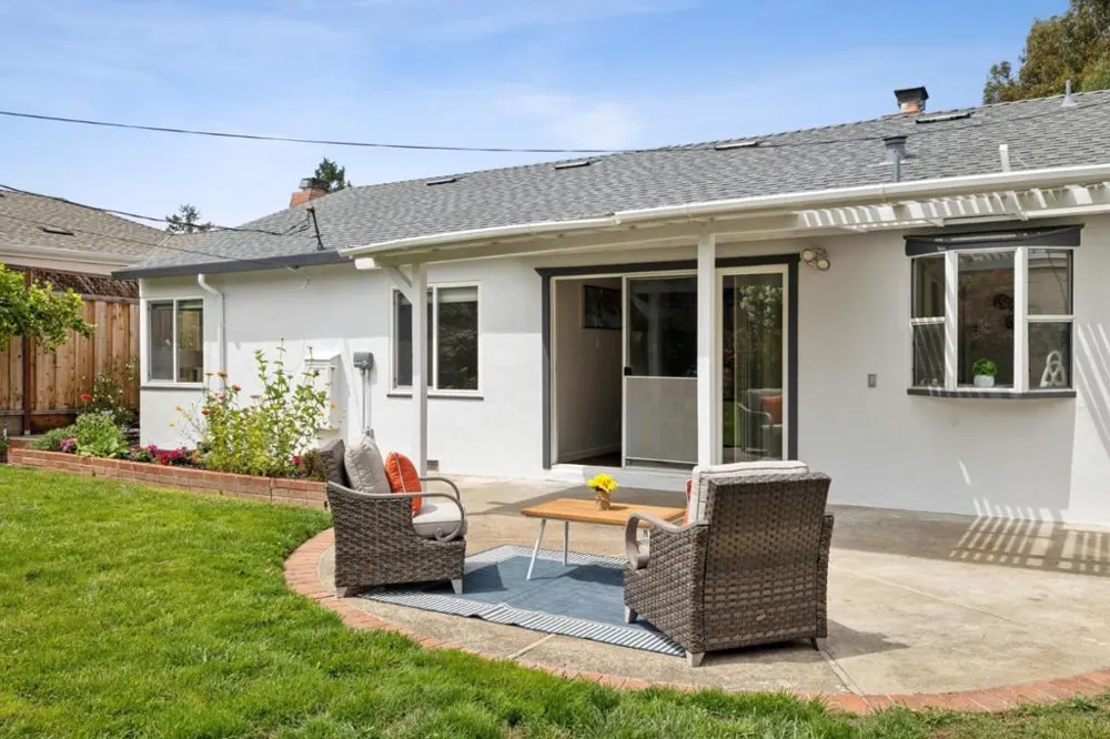261 36th Avenue San Mateo, CA 94403