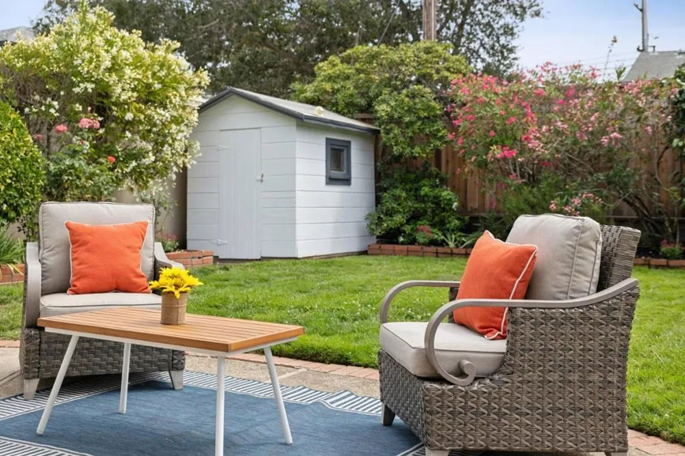 261 36th Avenue San Mateo, CA 94403