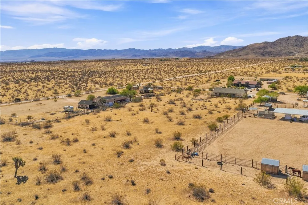 60850 Duvall Drive Joshua Tree, CA 92252