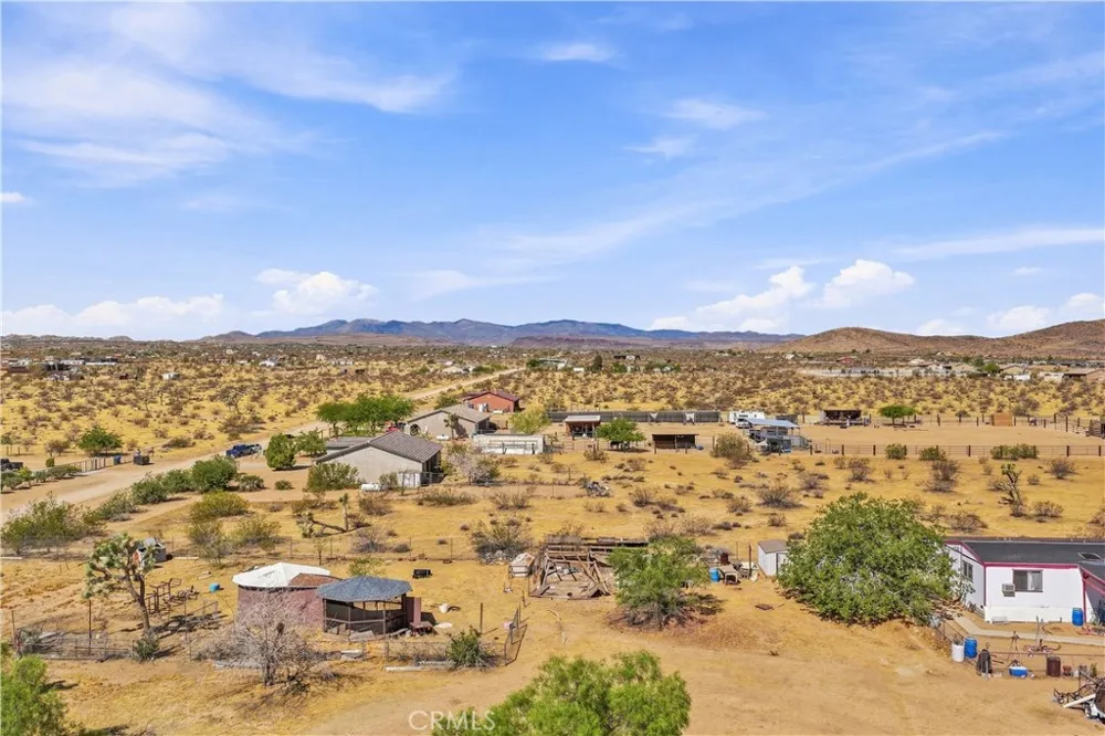 60850 Duvall Drive Joshua Tree, CA 92252