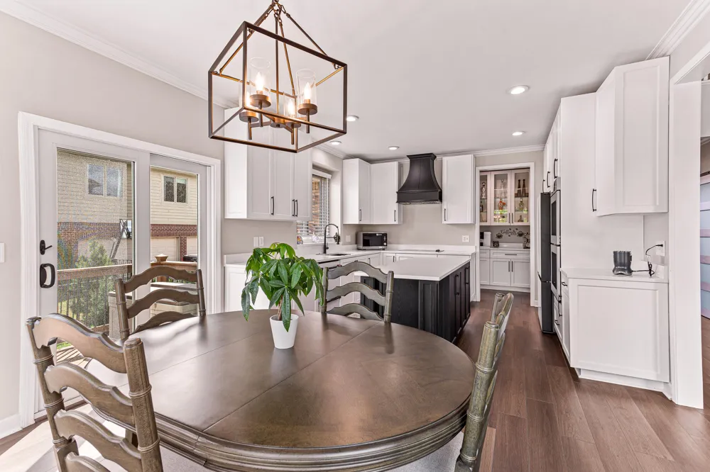 22390 Diamond Court Farmington Hills, MI 48335