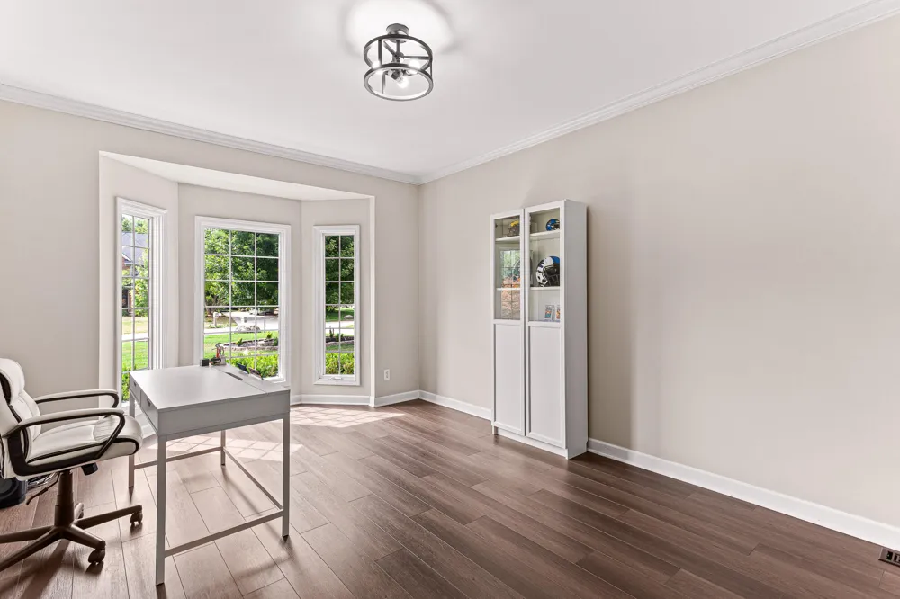 22390 Diamond Court Farmington Hills, MI 48335