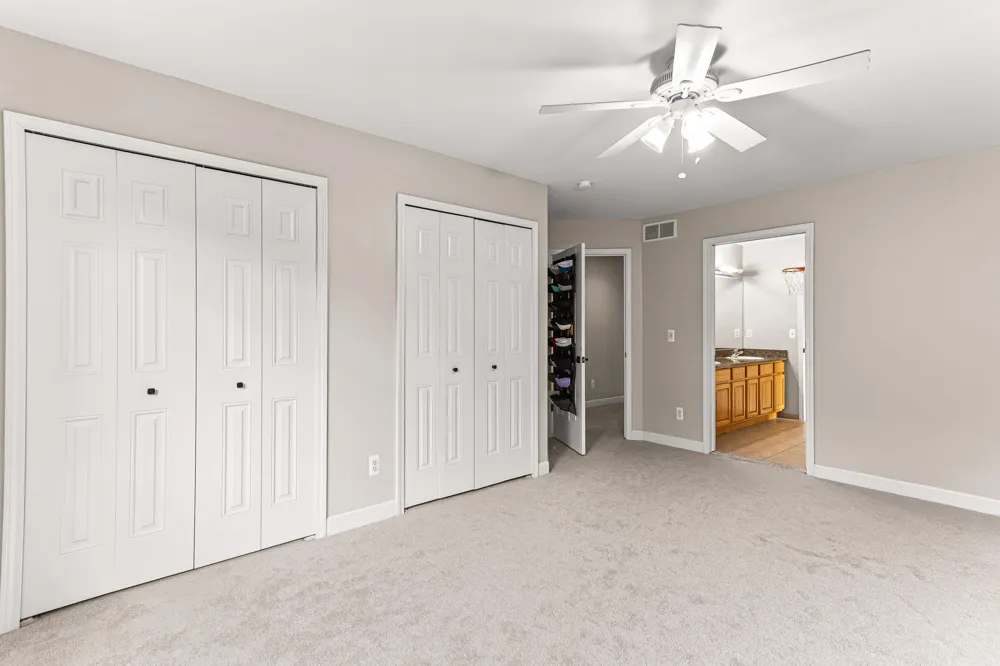 22390 Diamond Court Farmington Hills, MI 48335