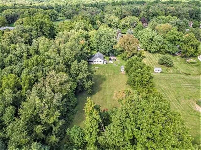 1812 Platt Street Niles, MI 49120