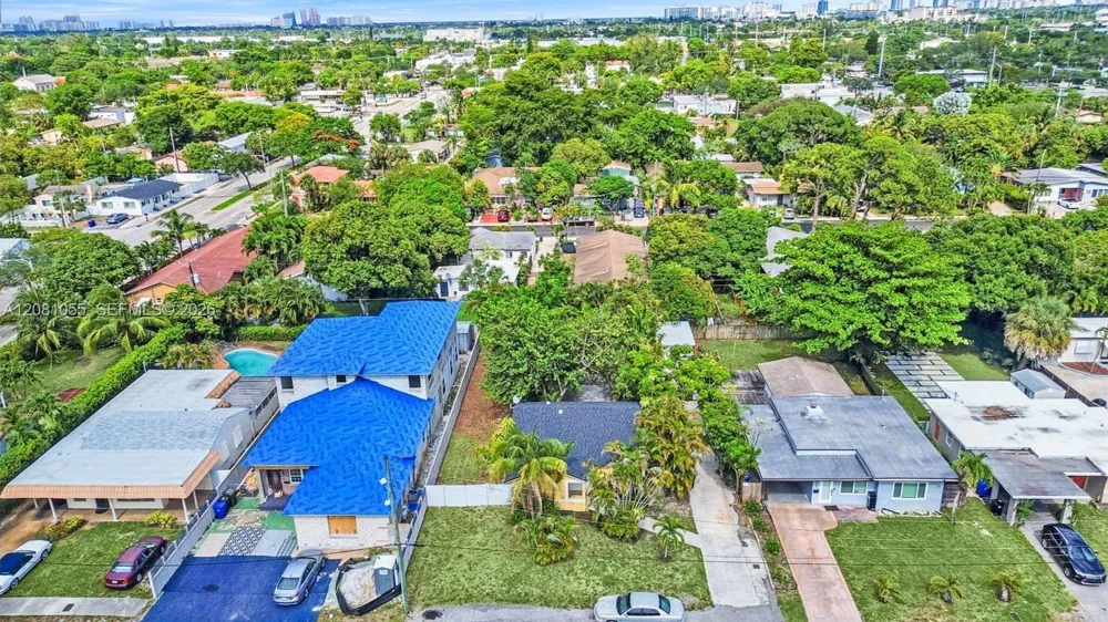 1230 NE 1st Ave ## Fort Lauderdale, FL 33304