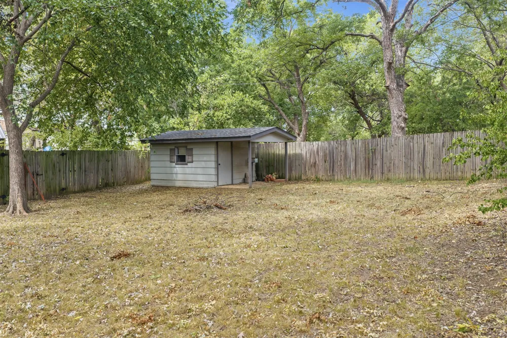 125 Frances Street Healdton, OK 73438