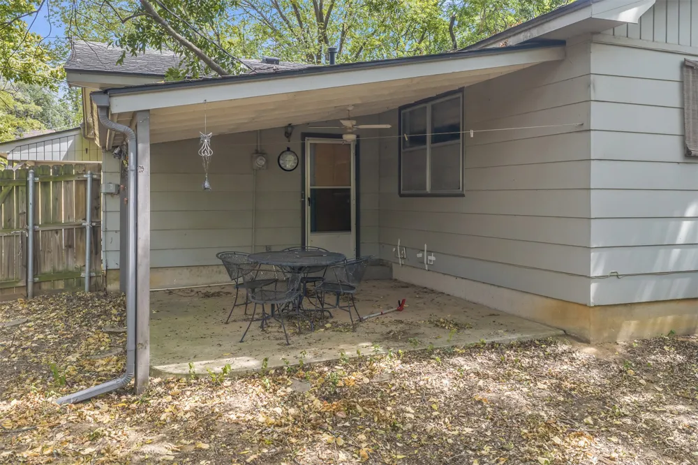 125 Frances Street Healdton, OK 73438