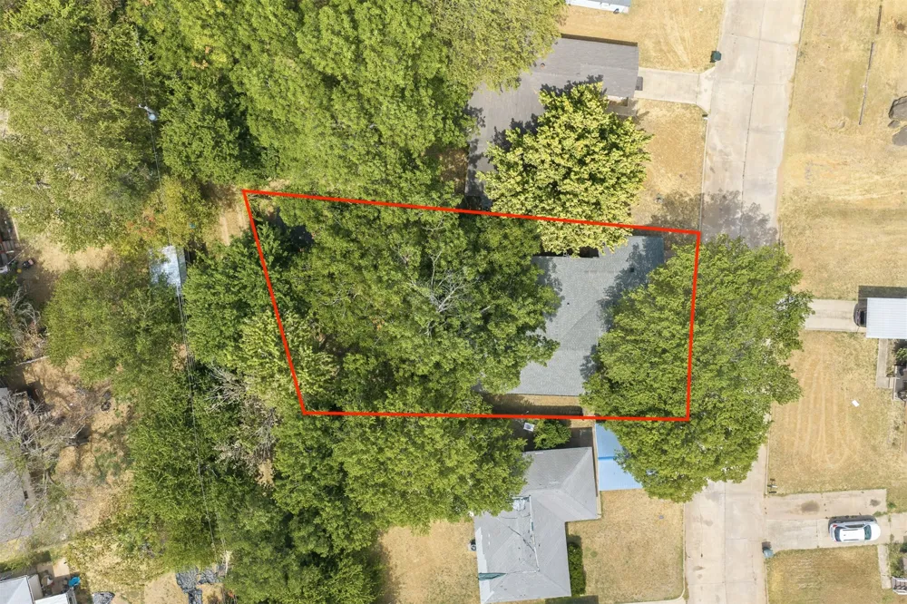 125 Frances Street Healdton, OK 73438
