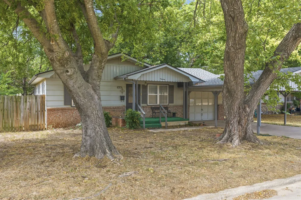 125 Frances Street Healdton, OK 73438
