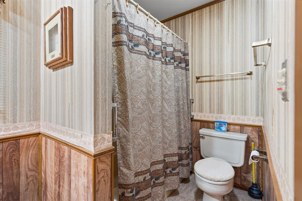125 Frances Street Healdton, OK 73438