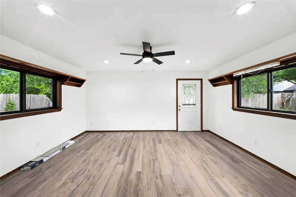 17703 S Tacoma Street Mounds, OK 74047