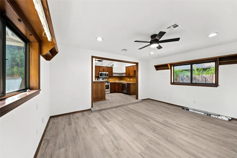 17703 S Tacoma Street Mounds, OK 74047