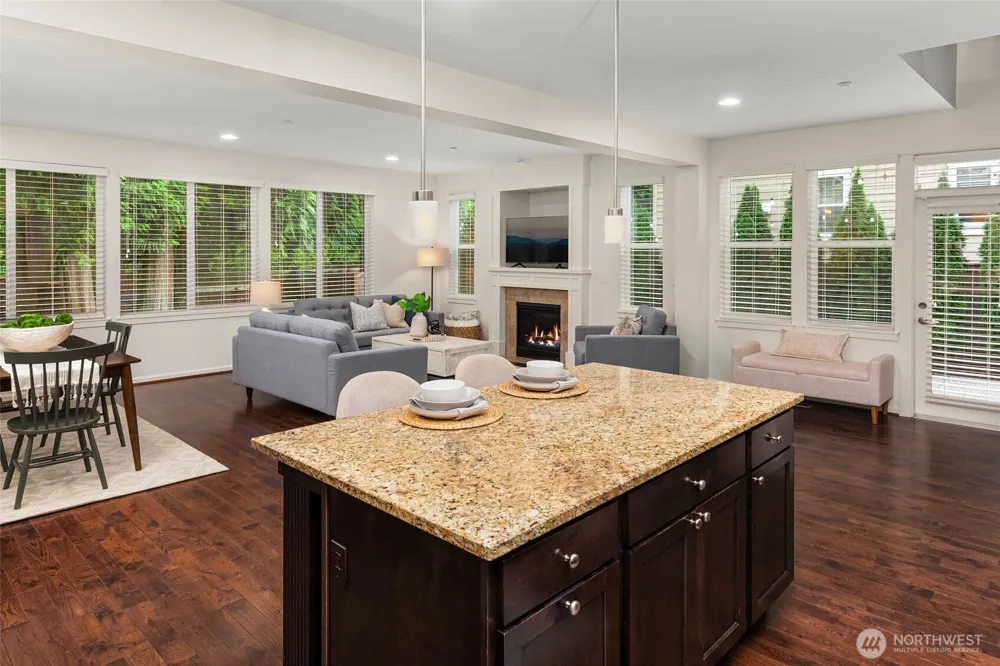 17019 NE 118th Way Redmond, WA 98052