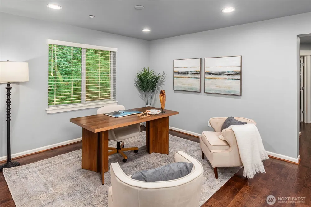 17019 NE 118th Way Redmond, WA 98052
