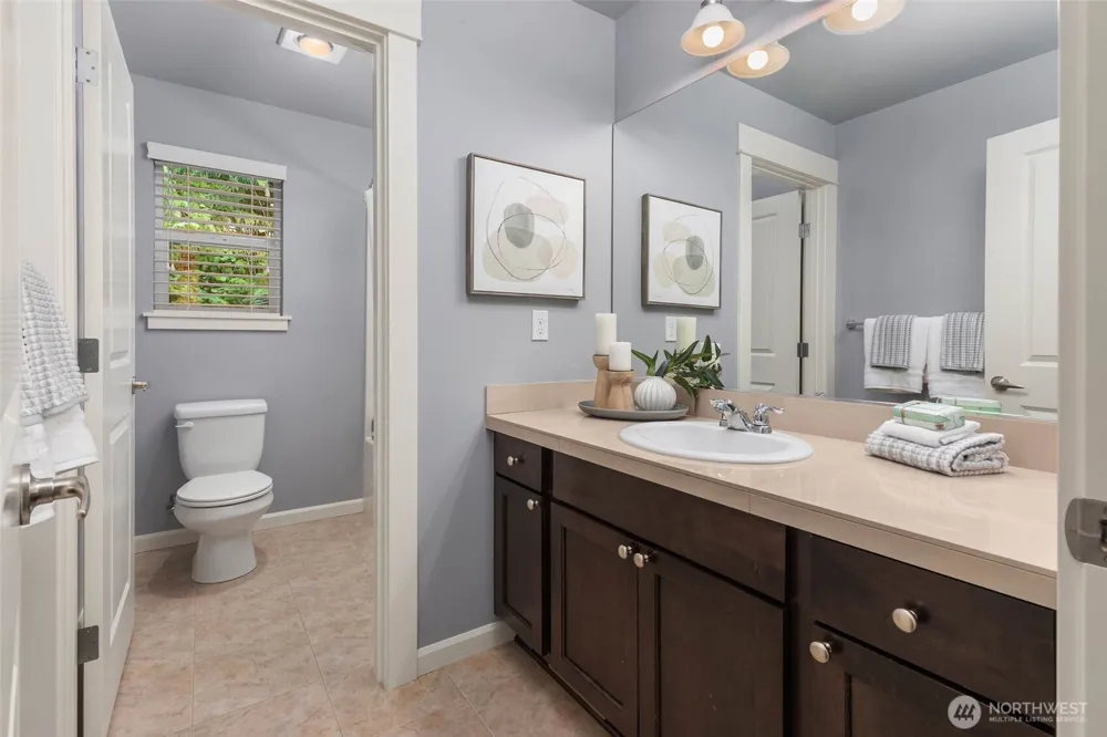 17019 NE 118th Way Redmond, WA 98052