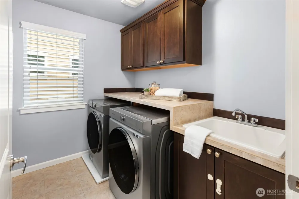 17019 NE 118th Way Redmond, WA 98052