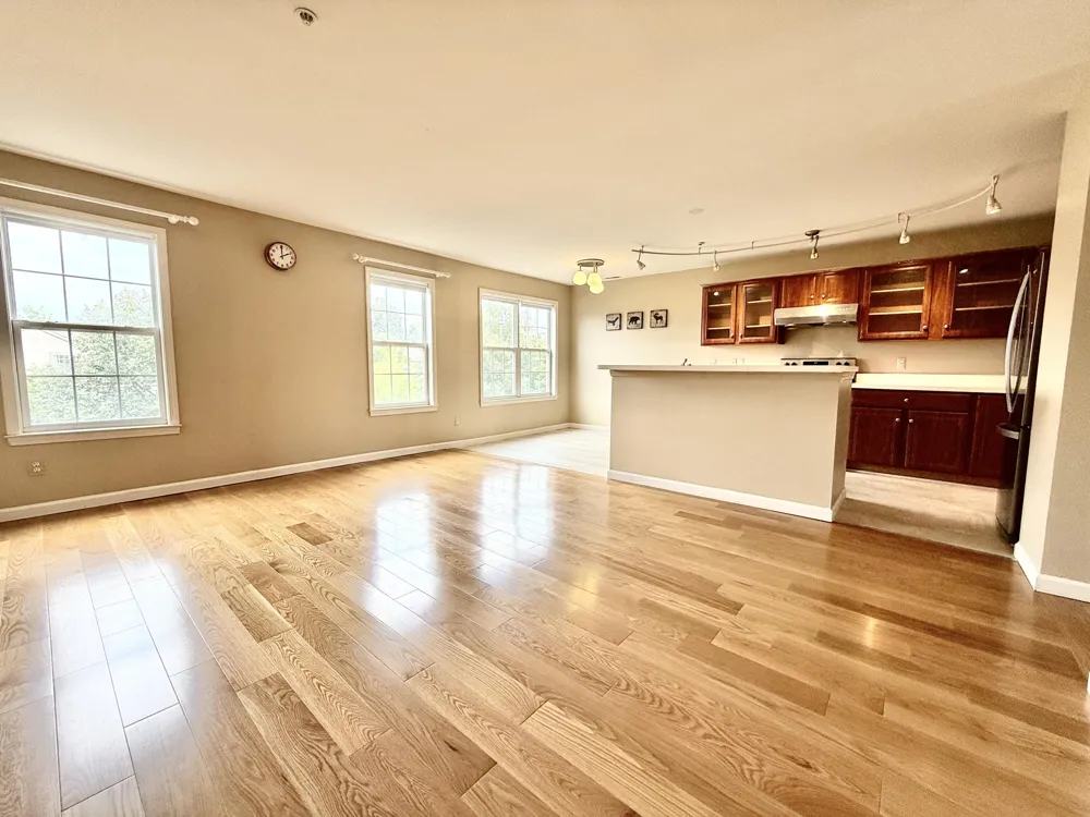 2737 Barclay Way Ann Arbor City, MI 48105