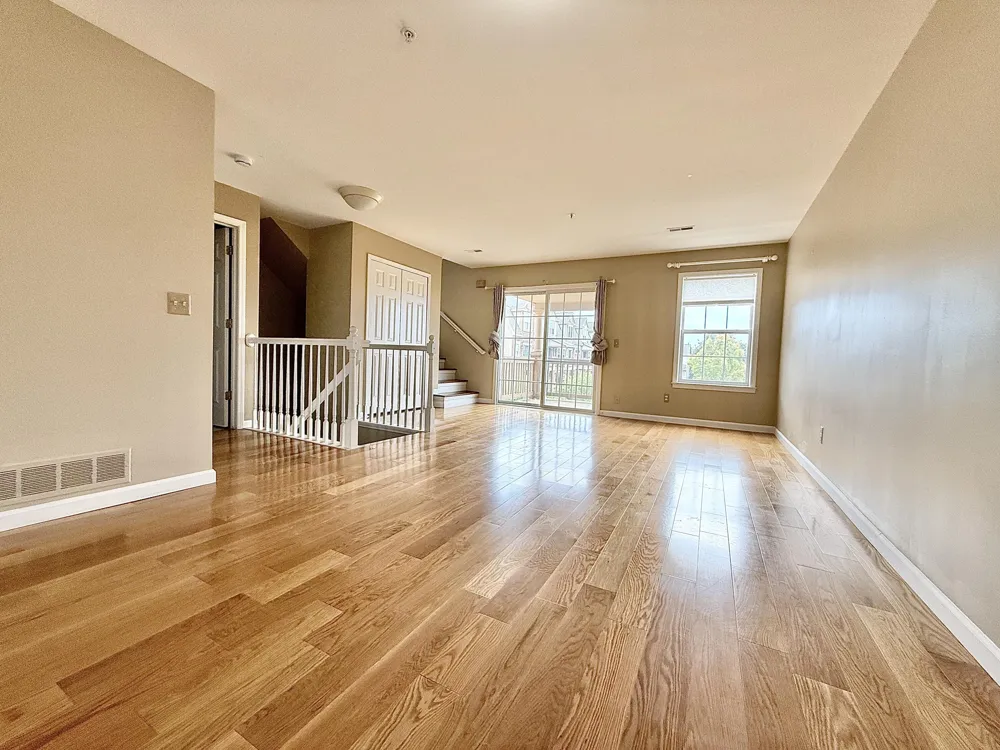 2737 Barclay Way Ann Arbor City, MI 48105