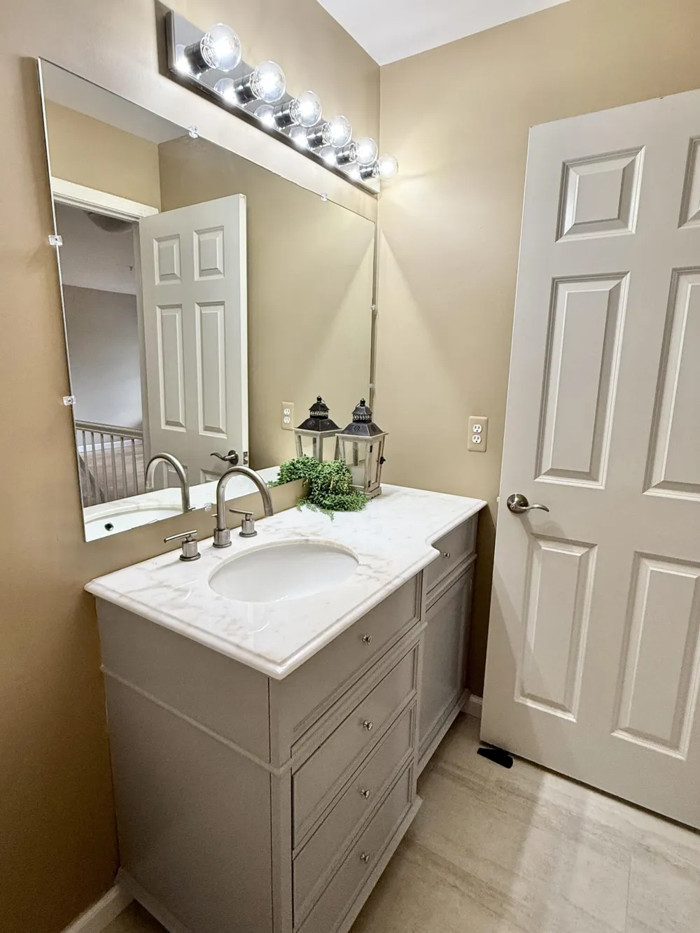 2737 Barclay Way Ann Arbor City, MI 48105