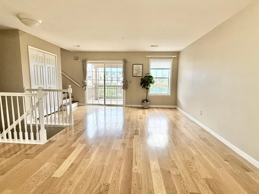 2737 Barclay Way Ann Arbor City, MI 48105