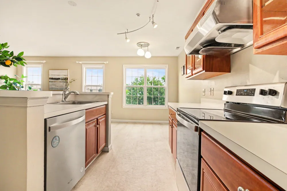 2737 Barclay Way Ann Arbor City, MI 48105
