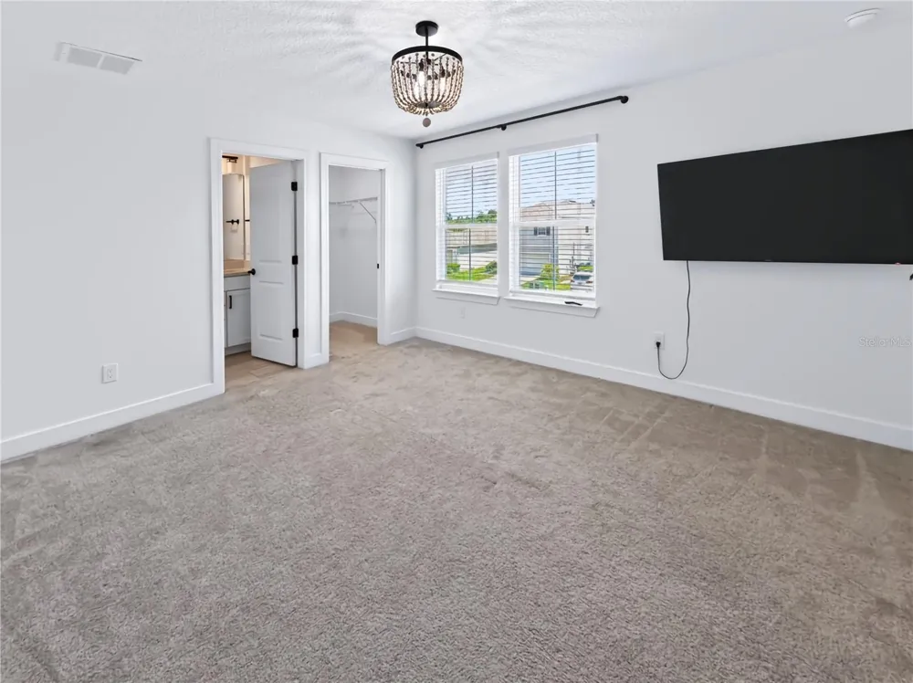 5194 NORTHERN FLICKER DRIVE St Cloud, FL 34771