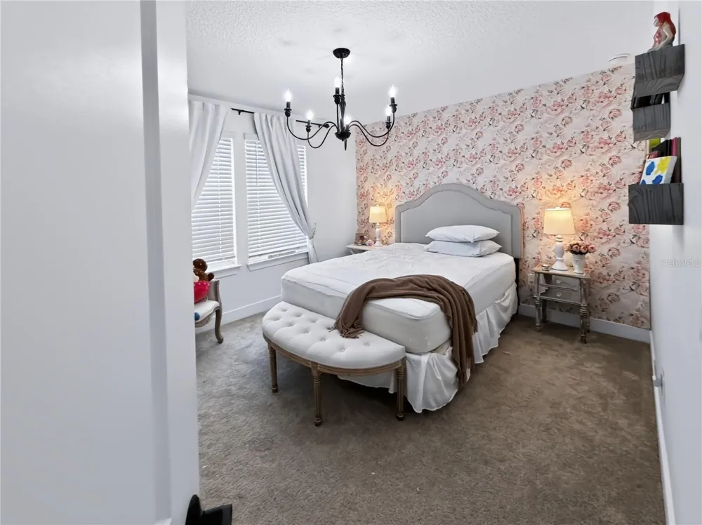 5194 NORTHERN FLICKER DRIVE St Cloud, FL 34771