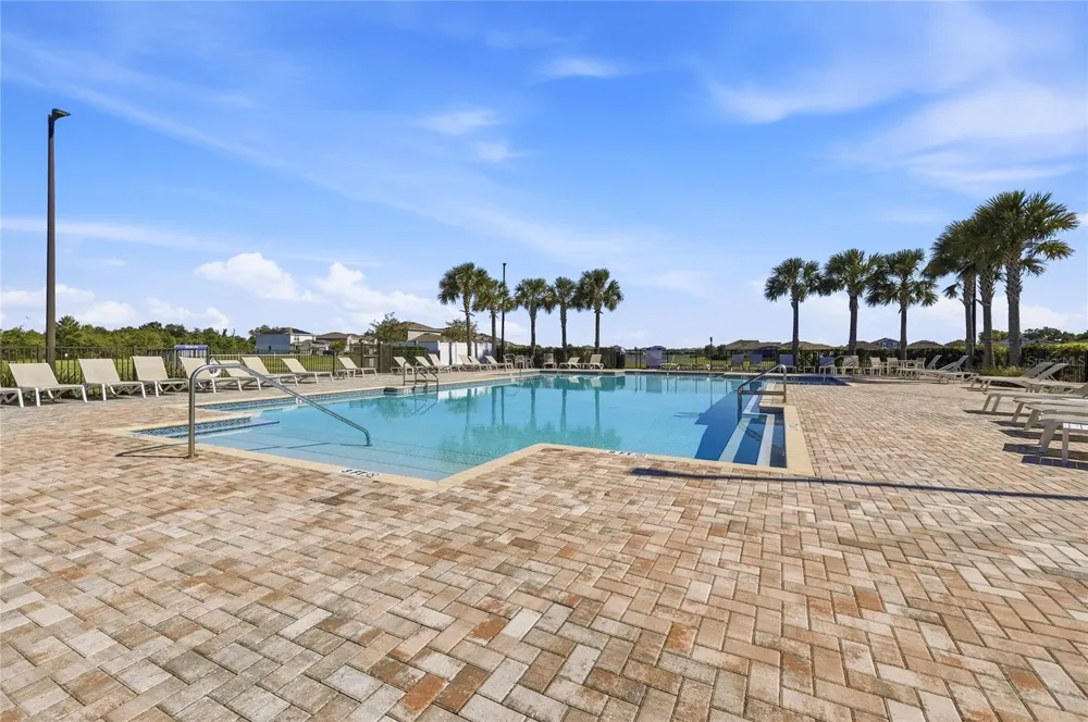 5194 NORTHERN FLICKER DRIVE St Cloud, FL 34771