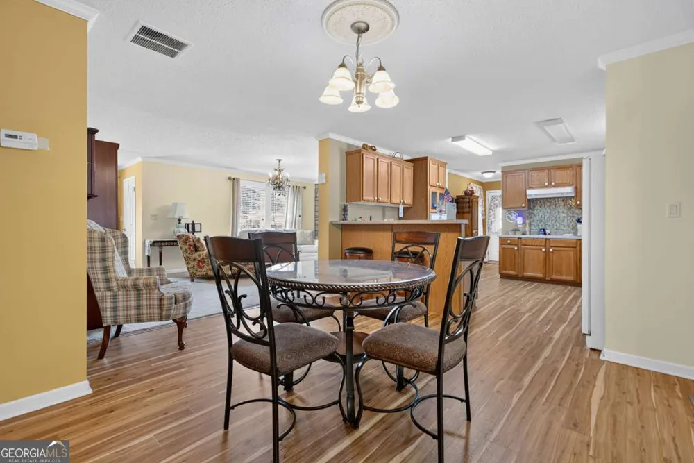 849 Floyd RD Danielsville, GA 30633