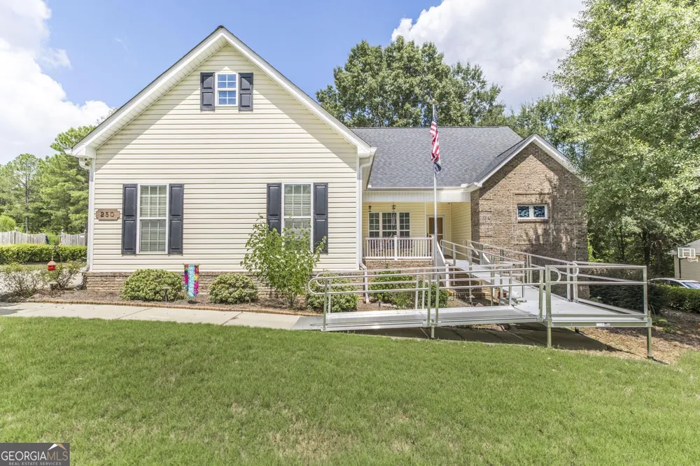 250 Natchez TRCE Macon, GA 31216
