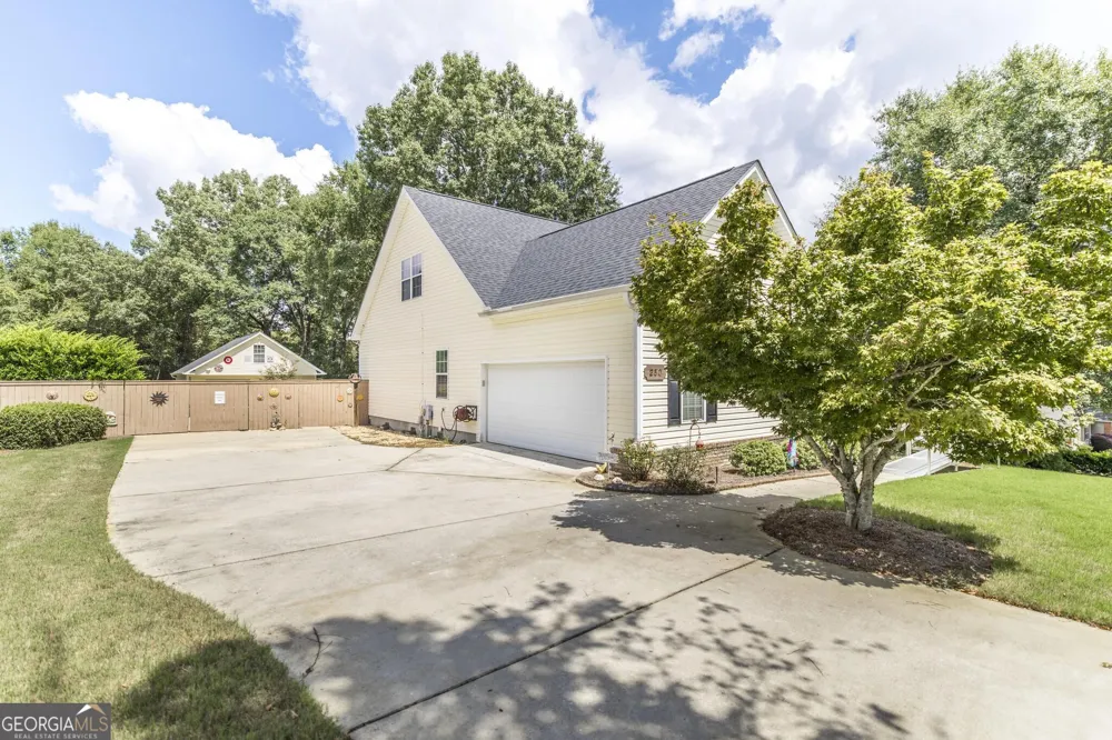 250 Natchez TRCE Macon, GA 31216