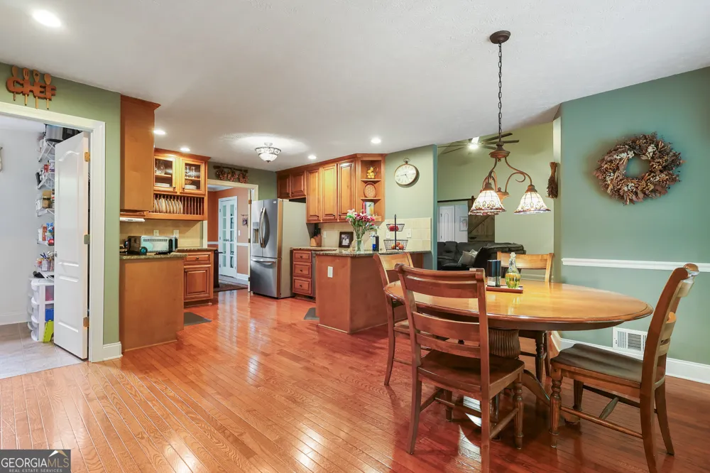 337 McKibben DR Locust Grove, GA 30248