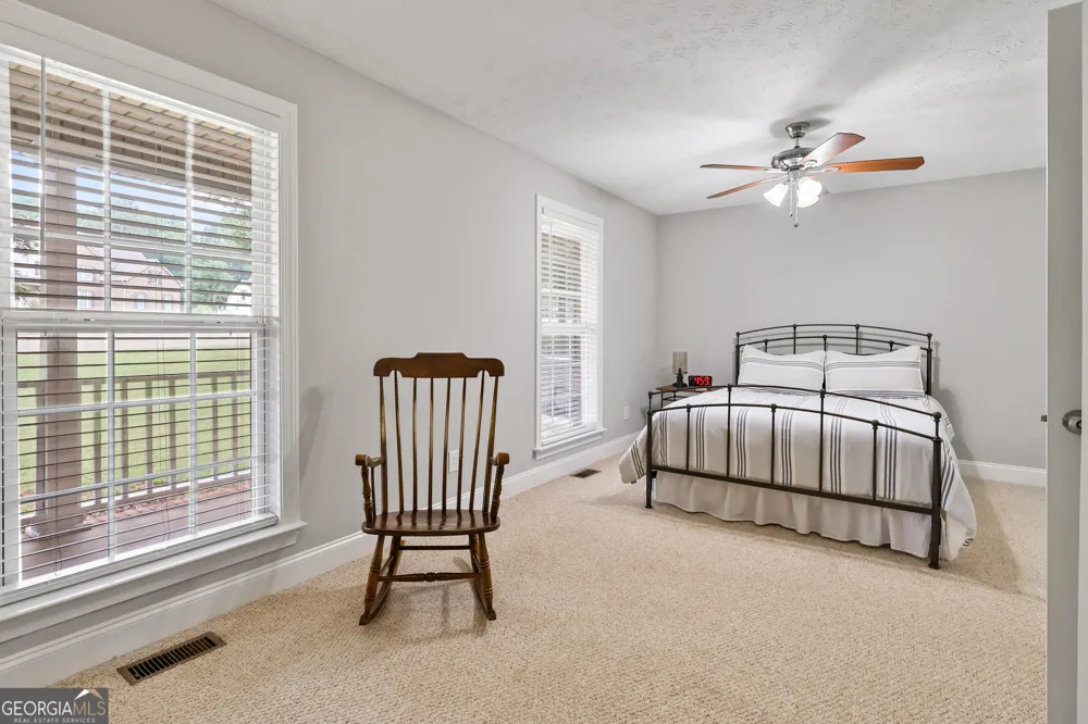 337 McKibben DR Locust Grove, GA 30248