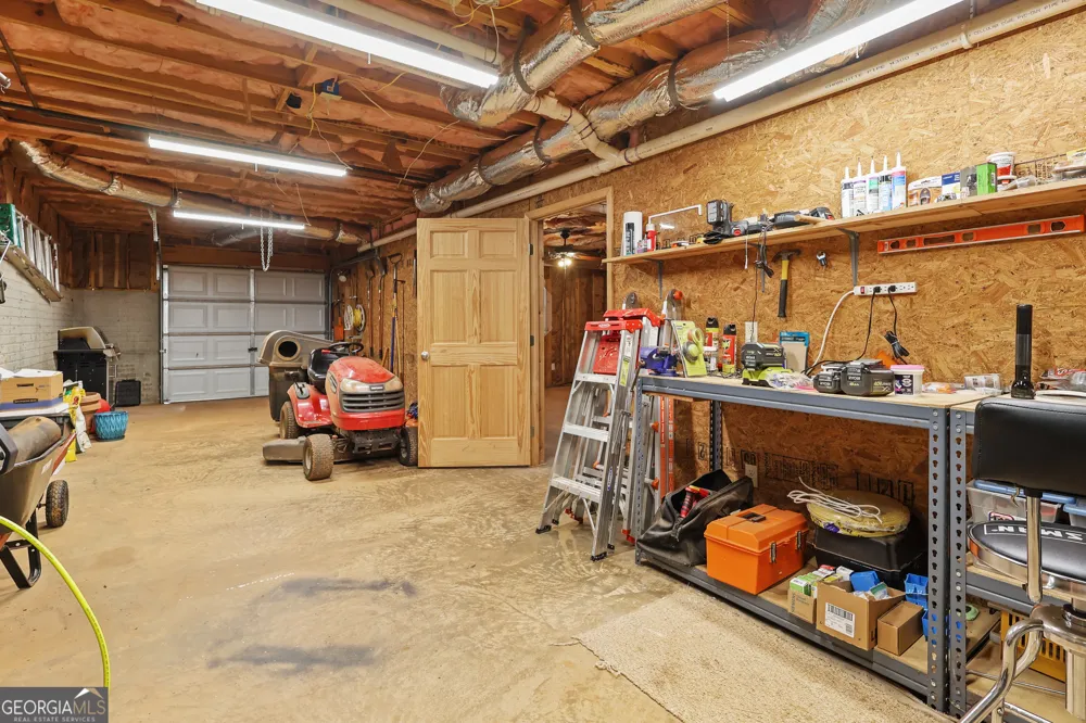 337 McKibben DR Locust Grove, GA 30248
