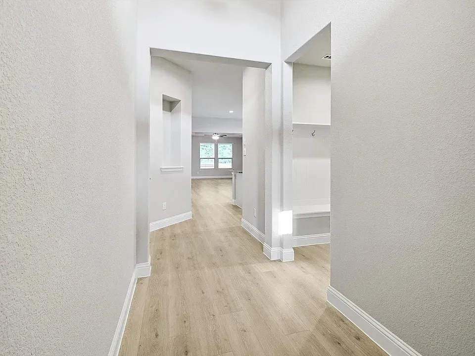 2169 Knightsbridge Road Argyle, TX 76226